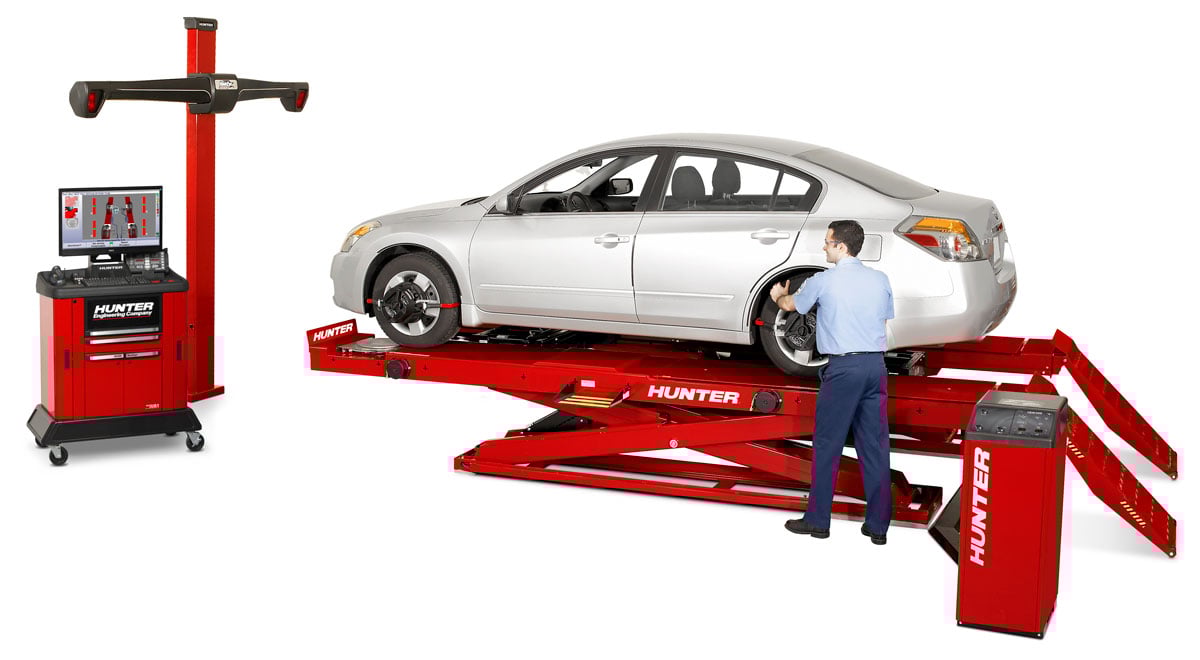 tech checking alignment angles with hawkeye elit and rx rack